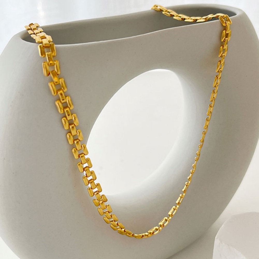GP Square Chain Necklace - Picture 3 of 3